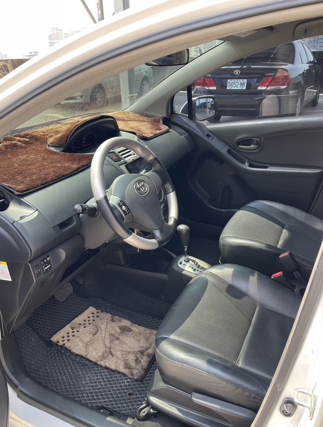 YARIS 1.5  第8張相片