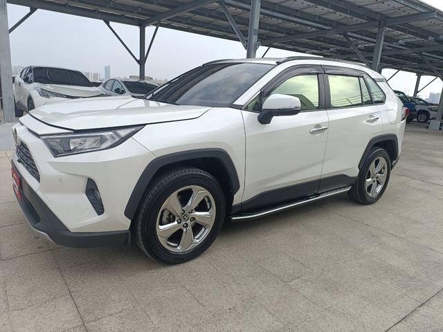 RAV4 2.0  第3張相片