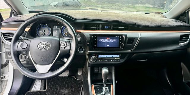 ALTIS 1.8  第9張相片