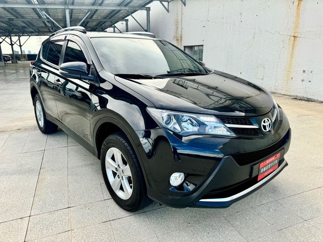 RAV4 2.5  第3張相片