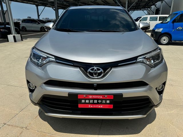 RAV4 2.0  第2張相片