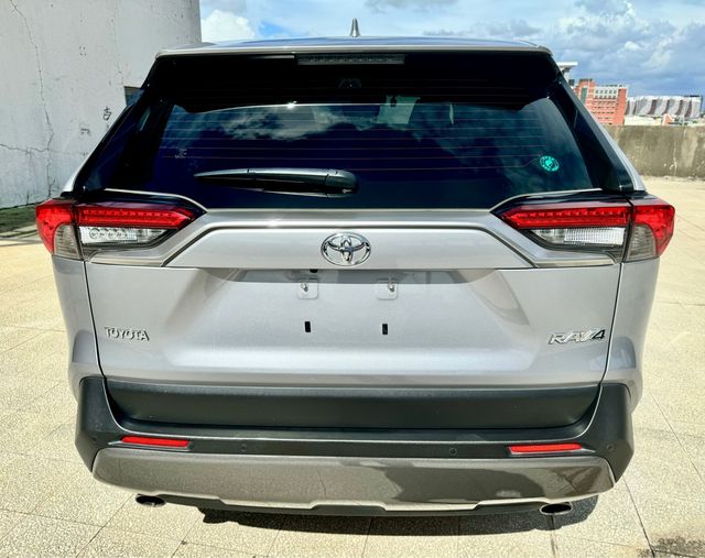 RAV4 2.0  第6張相片