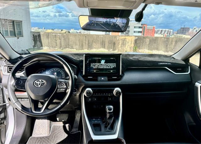 RAV4 2.0  第9張相片