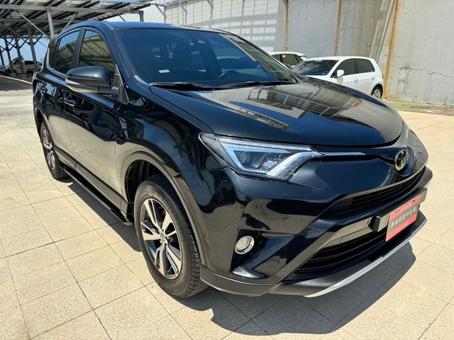 RAV4 2.0  第3張相片