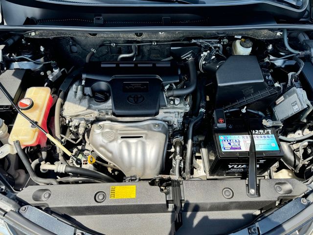 RAV4 2.5  第10張相片