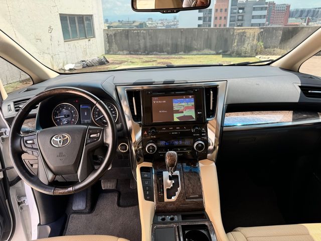 ALPHARD 3.5  第9張相片