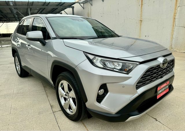 RAV4 2.0  第3張相片