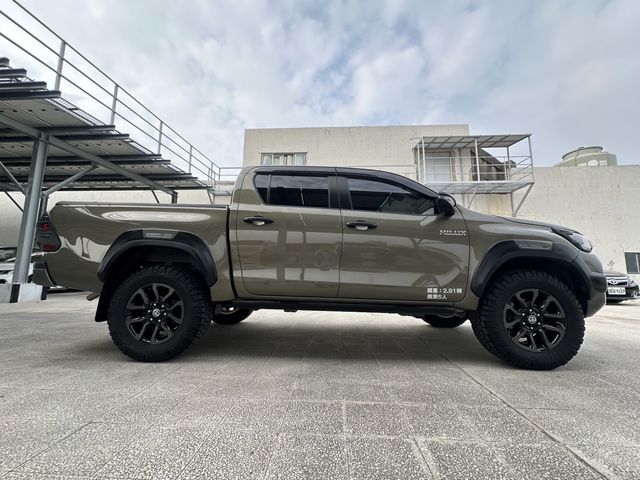 HILUX  第4張相片