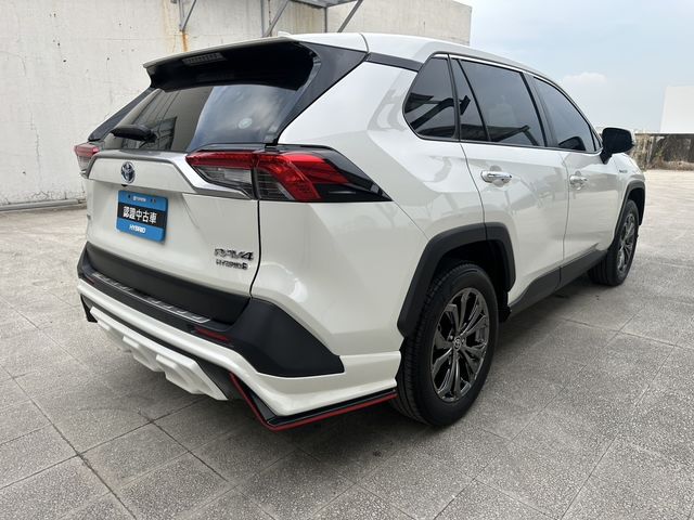 RAV4 2.5 HV  第5張相片
