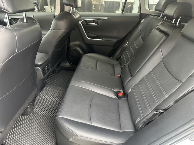 RAV4 2.5 HV  第9張相片