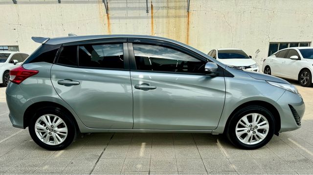 YARIS 1.5  第4張相片