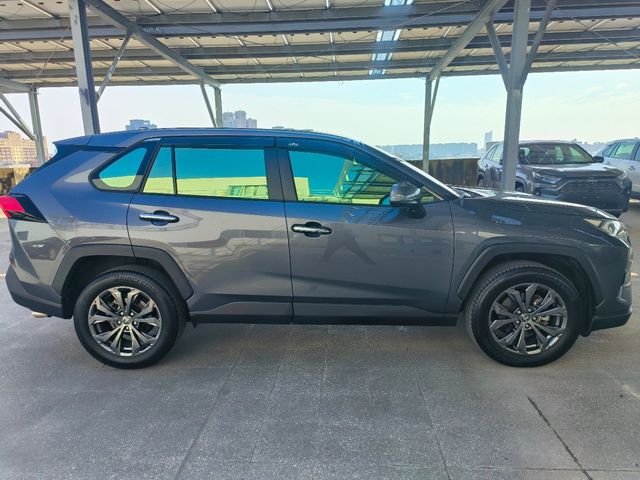 RAV4 2.0  第4張相片