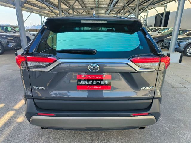 RAV4 2.0  第5張相片