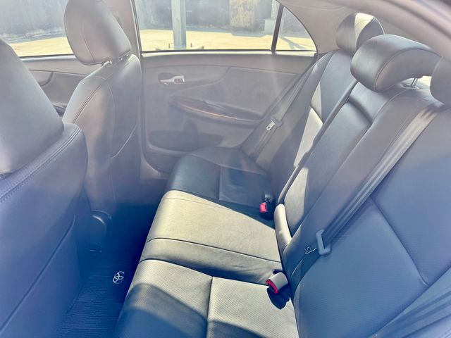 ALTIS 1.8  第8張相片