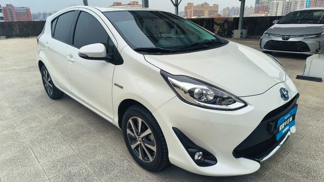 PRIUS C 1.5  第3張相片