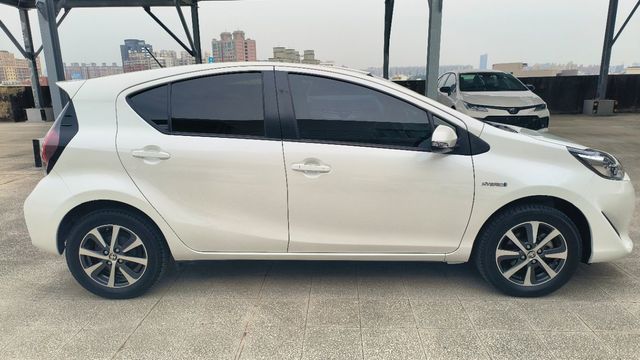 PRIUS C 1.5  第4張相片