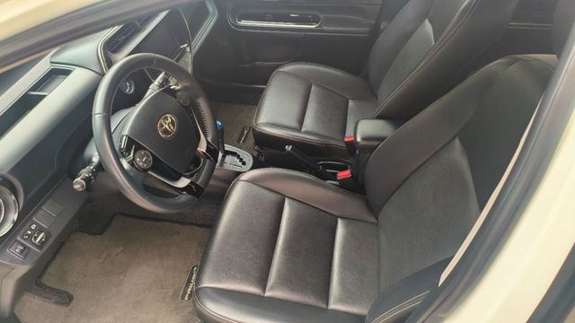 PRIUS C 1.5  第7張相片