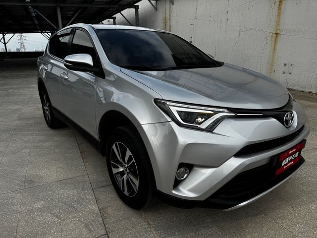RAV4 2.0  第3張相片