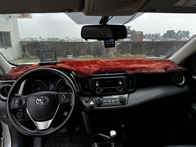 RAV4 2.0  第9張相片