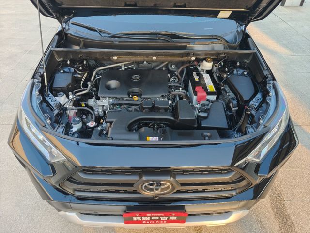 RAV4 2.0  第10張相片