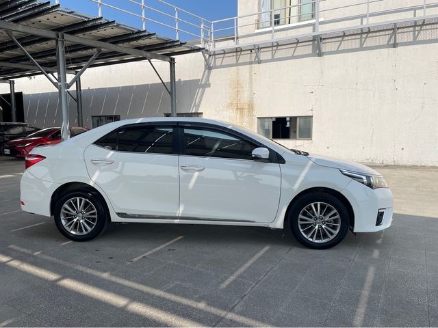 ALTIS 1.8  第3張相片