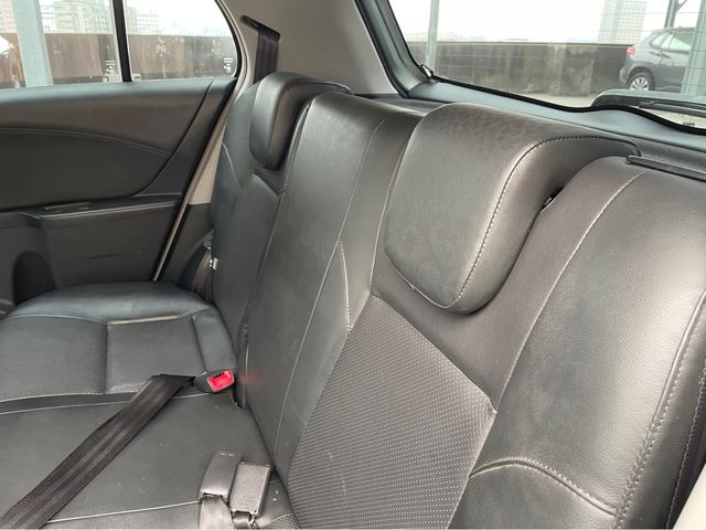 YARIS 1.5  第9張相片