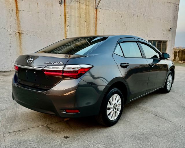 ALTIS 1.8  第5張相片