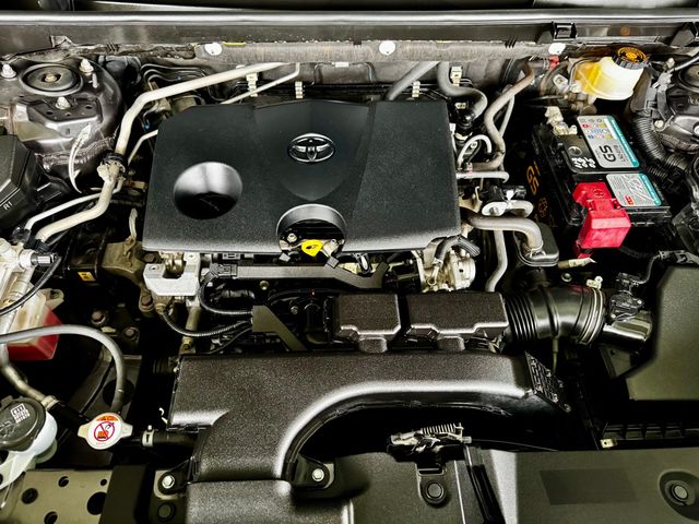 RAV4 2.0  第10張相片