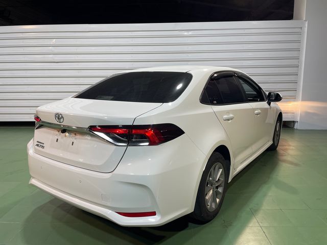 ALTIS 1.8  第5張相片