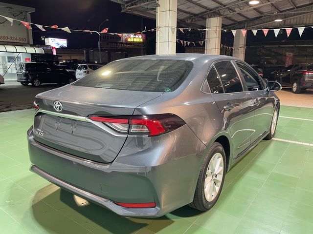 ALTIS 1.8  第5張相片