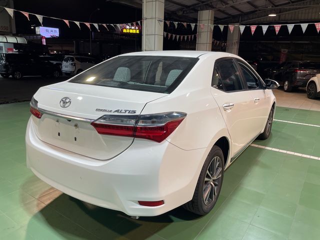 ALTIS 1.8  第5張相片