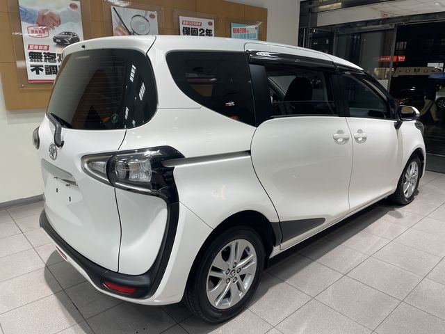 SIENTA 1.5  第5張相片
