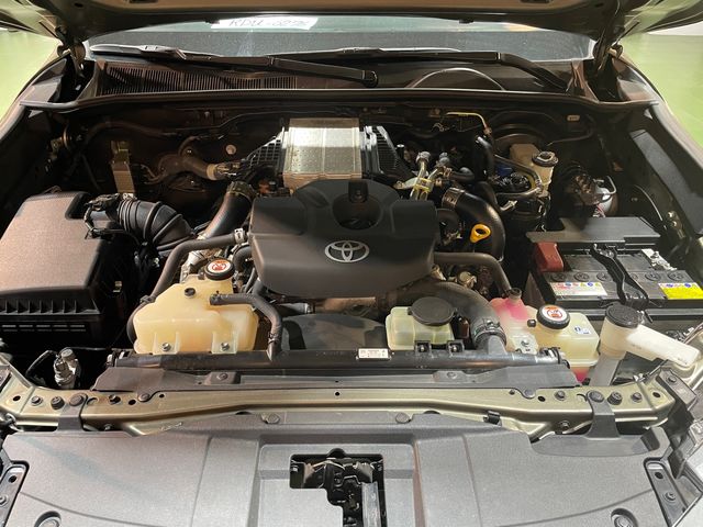 HILUX  第10張相片