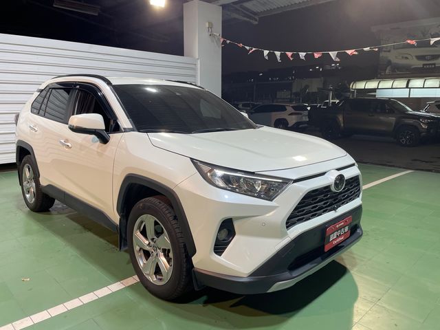 RAV4 2.0  第3張相片