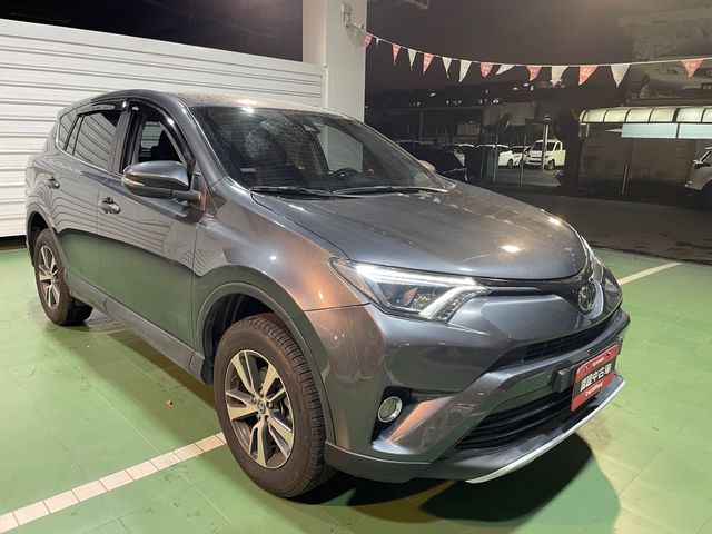 RAV4 2.0  第3張相片