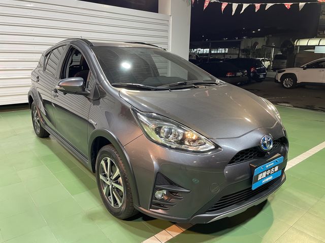 PRIUS C 1.5  第3張相片