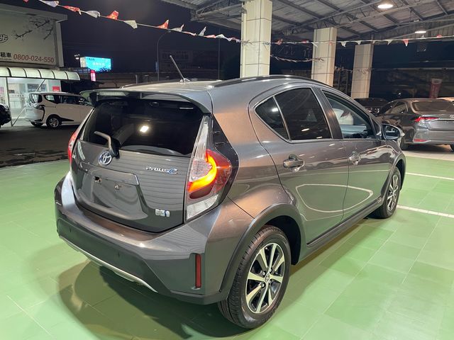 PRIUS C 1.5  第5張相片