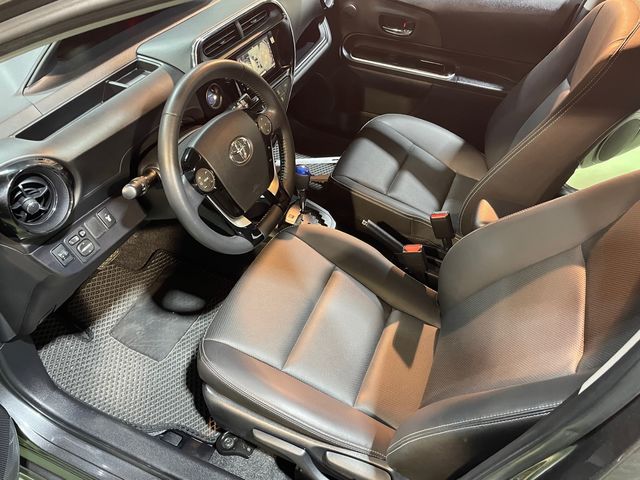 PRIUS C 1.5  第8張相片