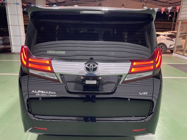 ALPHARD 3.5  第6張相片