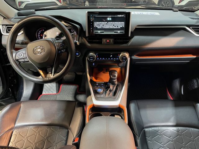 RAV4 2.5 4WD  第7張相片