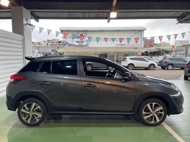 YARIS 1.5  第4張相片