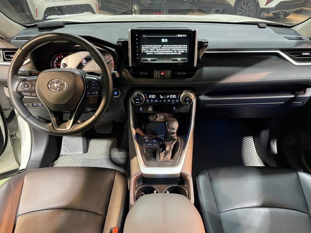 RAV4 2.0  第7張相片