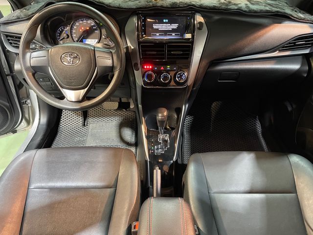 YARIS 1.5  第7張相片