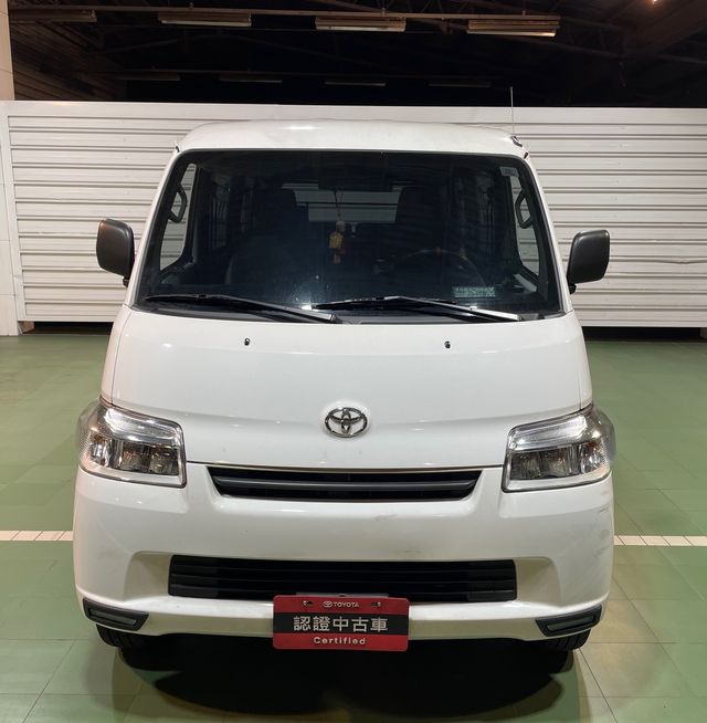 TOWN ACE VAN 5人  第2張相片