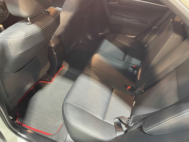 ALTIS 1.8  第9張相片