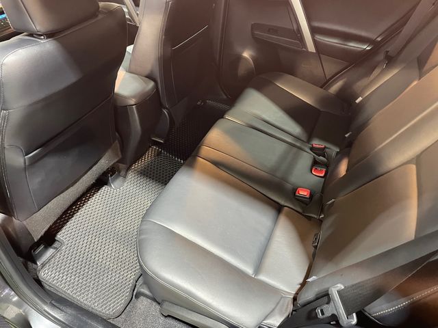 RAV4 2.0  第9張相片