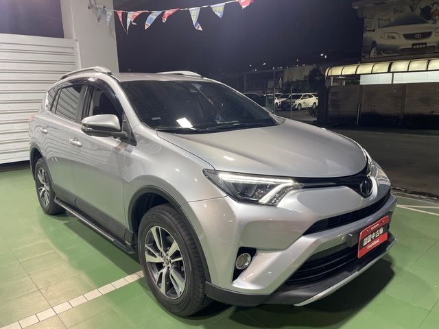 RAV4 2.0  第3張相片
