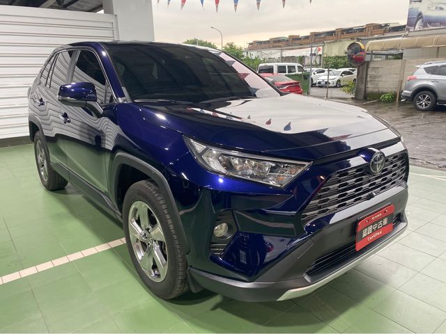 RAV4 2.0  第3張相片