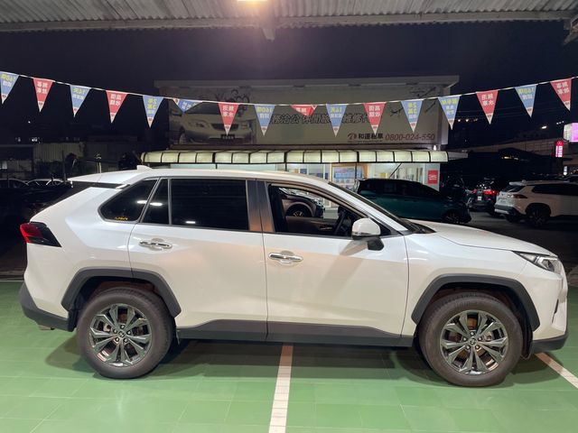 RAV4 2.0  第4張相片