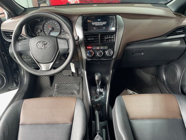 YARIS 1.5  第7張相片
